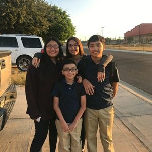 Meet your Posher, Cynthia